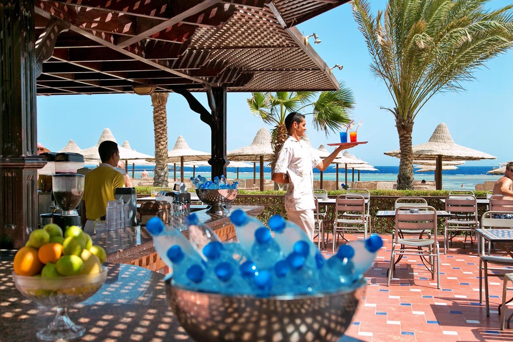 TUI MAGIC LIFE Sharm el Sheikh: Бар на пляже