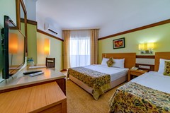 Armas Gul Beach: Room - photo 16