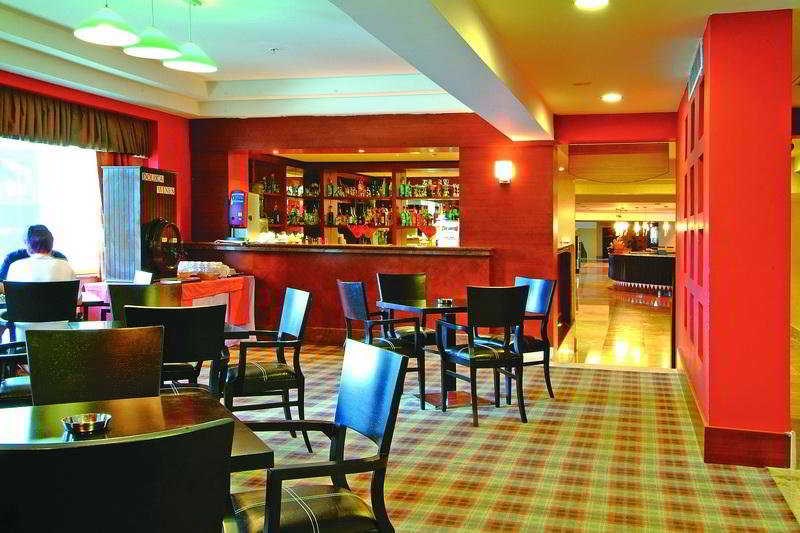 MC Arancia Resort Hotel: Bar