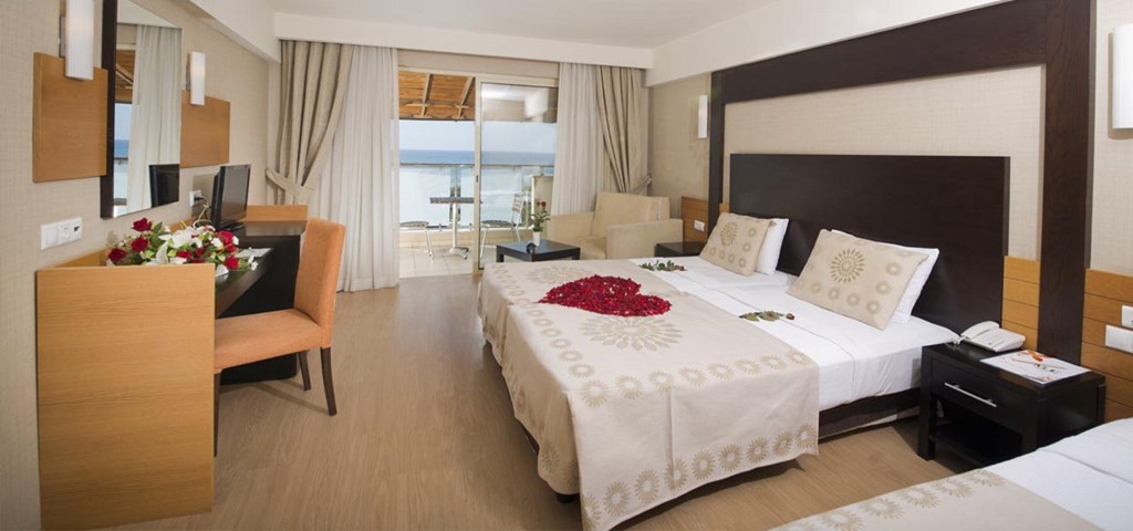 MC Arancia Resort Hotel: Room DOUBLE SINGLE USE LAND VIEW