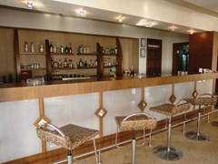 Crystal Flora Beach Resort: Bar - photo 15