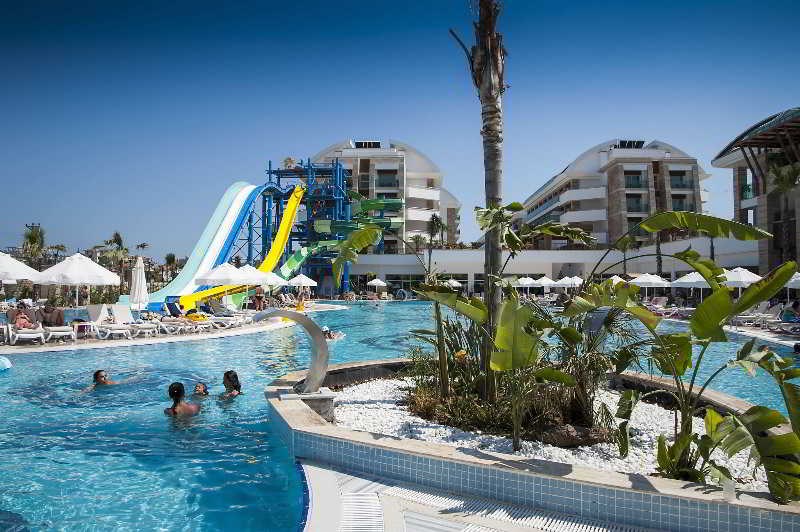 Crystal Waterworld Resort Spa: General view