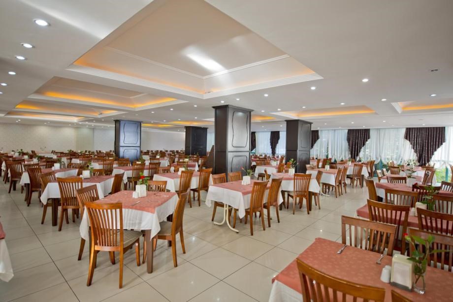 Grand Sunlife Hotel: Главный ресторан