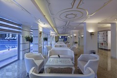 Alaiye Kleopatra Hotel: Лобби - photo 1