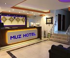 Muz Hotel