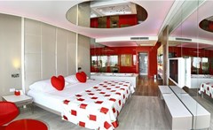 Adam & Eve Hotel - photo 1