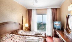 Belconti Resort Hotel: King Suite - photo 42
