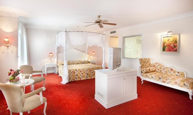 Belconti Resort Hotel: Deluxe Honeymoon Room