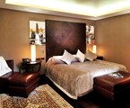 Gloria Serenity Executive Rooms: King Suite