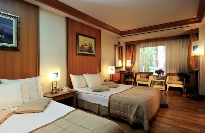 Gloria Verde Resort & Spa Executive Rooms: Presidential Villa