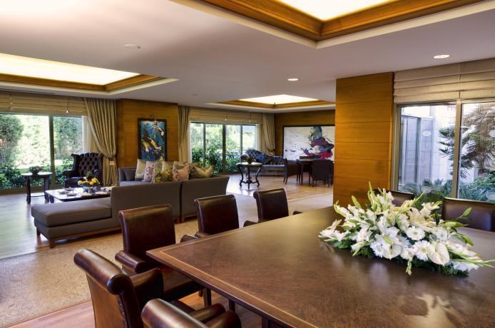 Gloria Verde Resort & Spa Executive Rooms: Presidential Villa