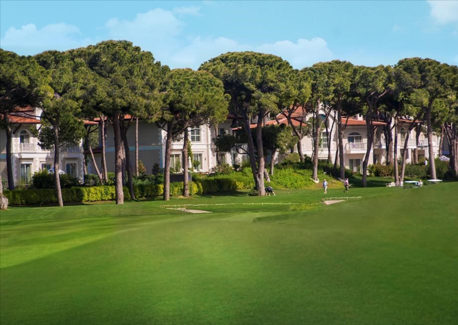 Maxx Royal Belek Golf Resort Executive Rooms: Размещение Albatros Villas 2 Bedrooms