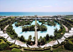 Maxx Royal Belek Golf Resort Executive Rooms: Открытый бассейн - photo 79