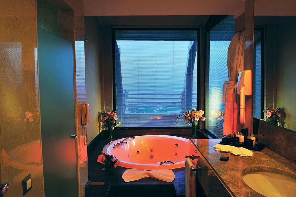 Susesi Luxury Resort Executive Rooms: Junior Royal Suite Jakuzzi