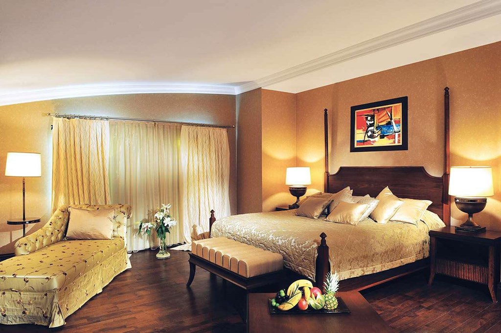 Susesi Luxury Resort Executive Rooms: King Suite