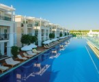 Titanic Deluxe Golf Belek: Открытый бассейн 