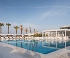 Voyage Belek Golf & Spa: Открытый бассейн для гостей старше 16 лет