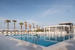 Voyage Belek Golf & Spa: Открытый бассейн для гостей старше 16 лет - photo 2