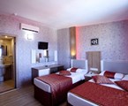 Aleria Belport Beach Hotel: Номер Standard