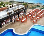 Aleria Belport Beach Hotel: Территория отеля