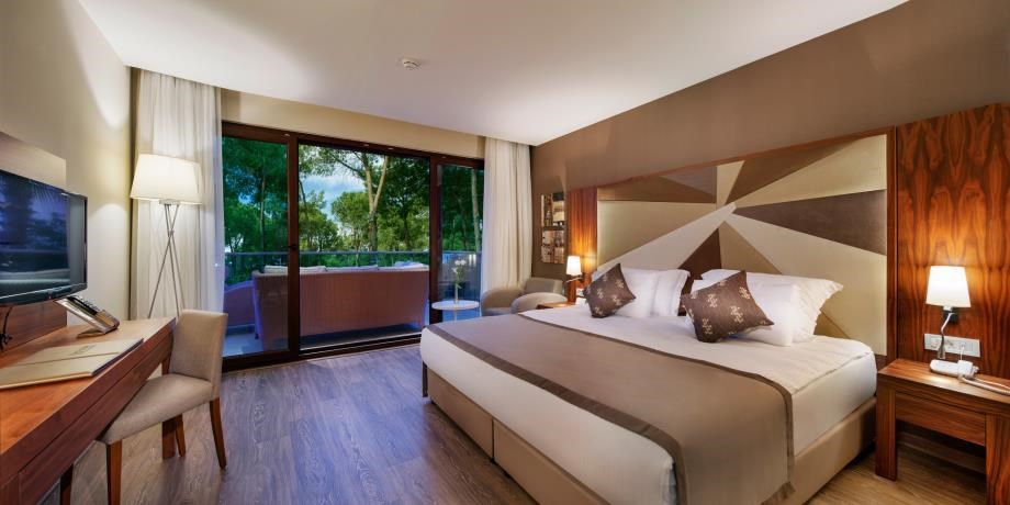 Nirvana Mediterranean Excellence: Lagoon Deluxe Family Suite