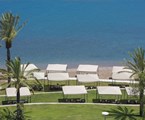 Rixos Sungate: Пляж отеля