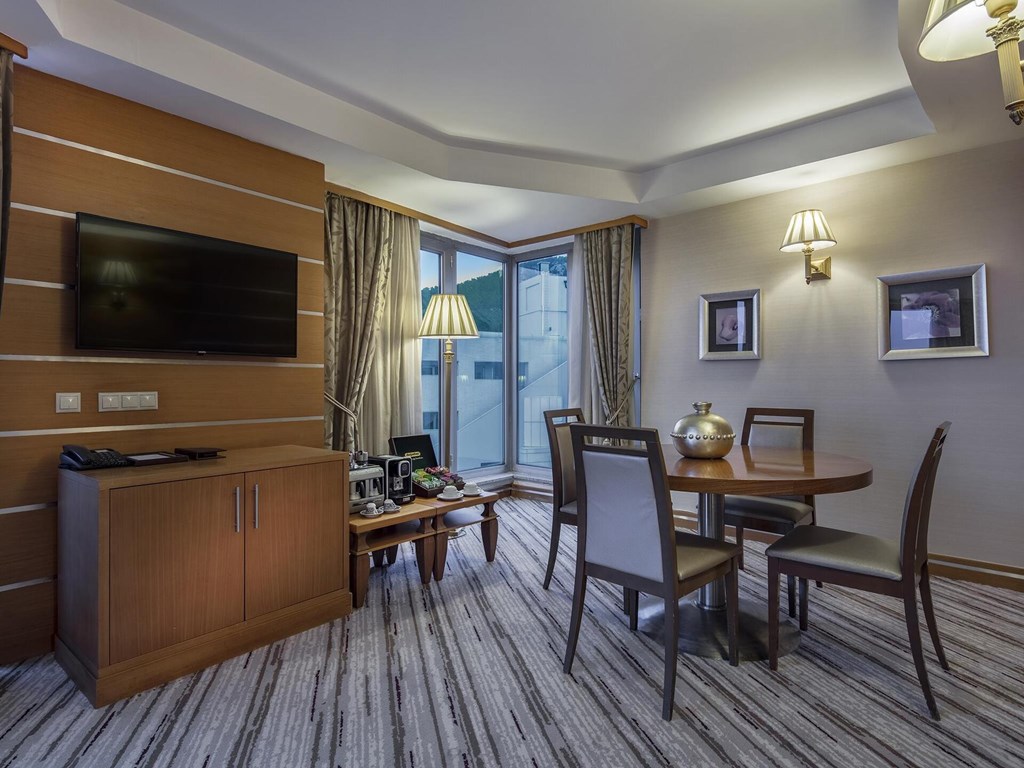 Rixos Sungate Executive Rooms: Номер Grand King Suite 