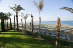 Aydinbey Famous Resort: Пляж отеля - photo 8
