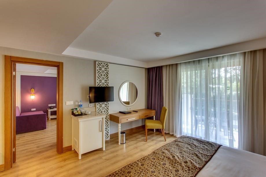 Sherwood Exclusive Kemer: Family Suite