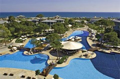 Calista Luxury Resort: Открытый бассейн - photo 3