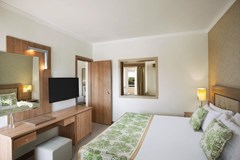 Innvista Hotel Belek: Family Suite - photo 47