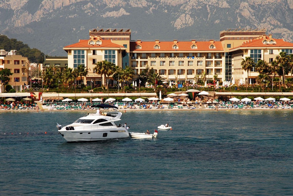 Fame Residence Kemer & Spa