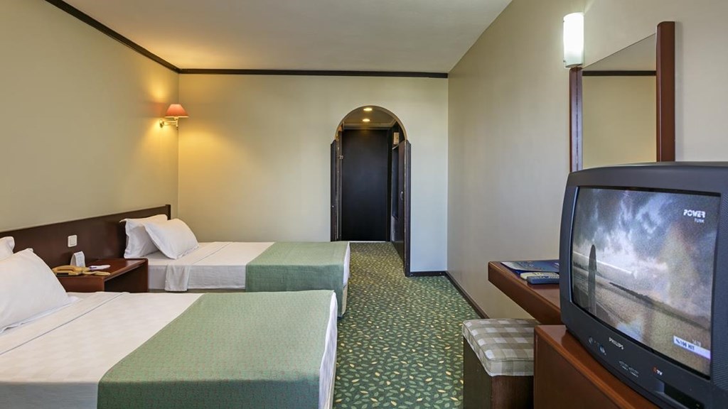 Ozkaymak Marina Hotel: Anexe Room