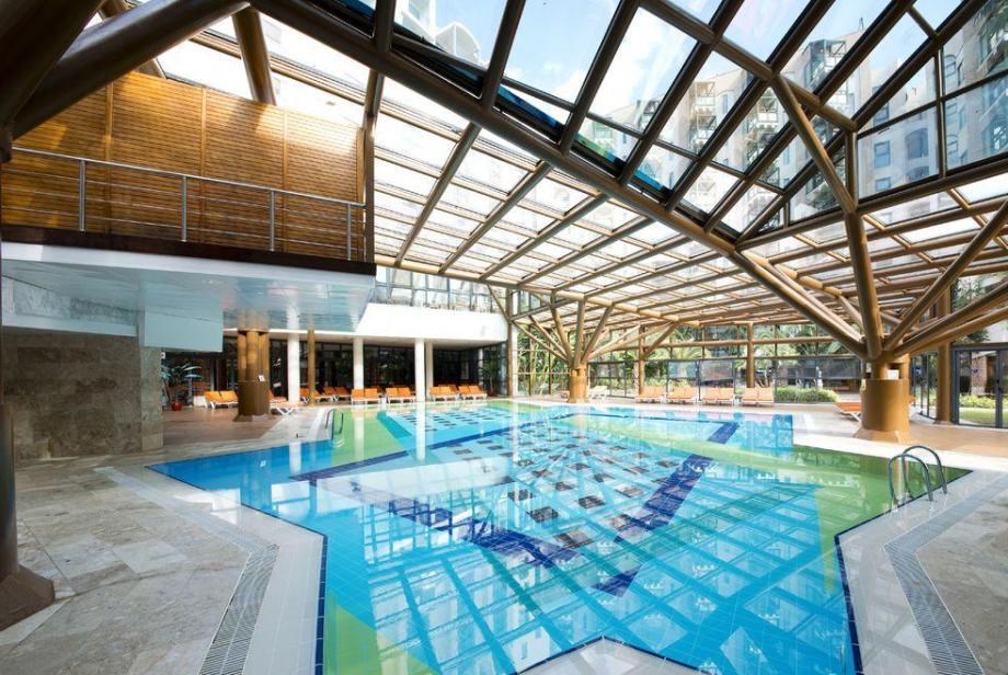 Limak Limra Hotel & Resort: Крытый бассейн