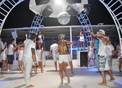 Club Sea Time - photo 7