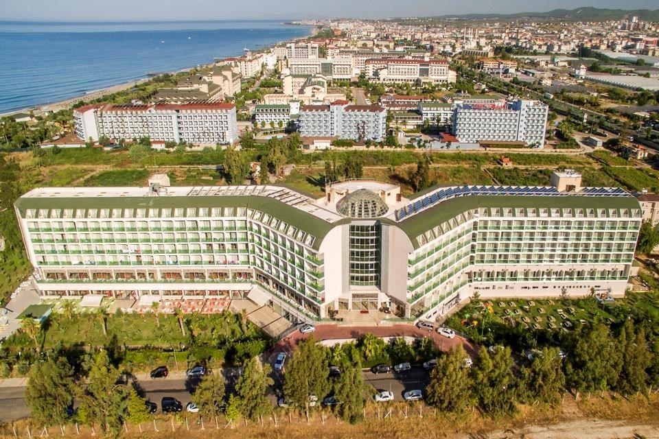 Hedef Beach Resort Hotel