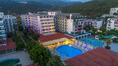 SMART Club Hotel Mirabell - photo 6