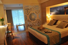 Crystal Sunset Luxury Resort & Spa: Deluxe Standard - photo 7