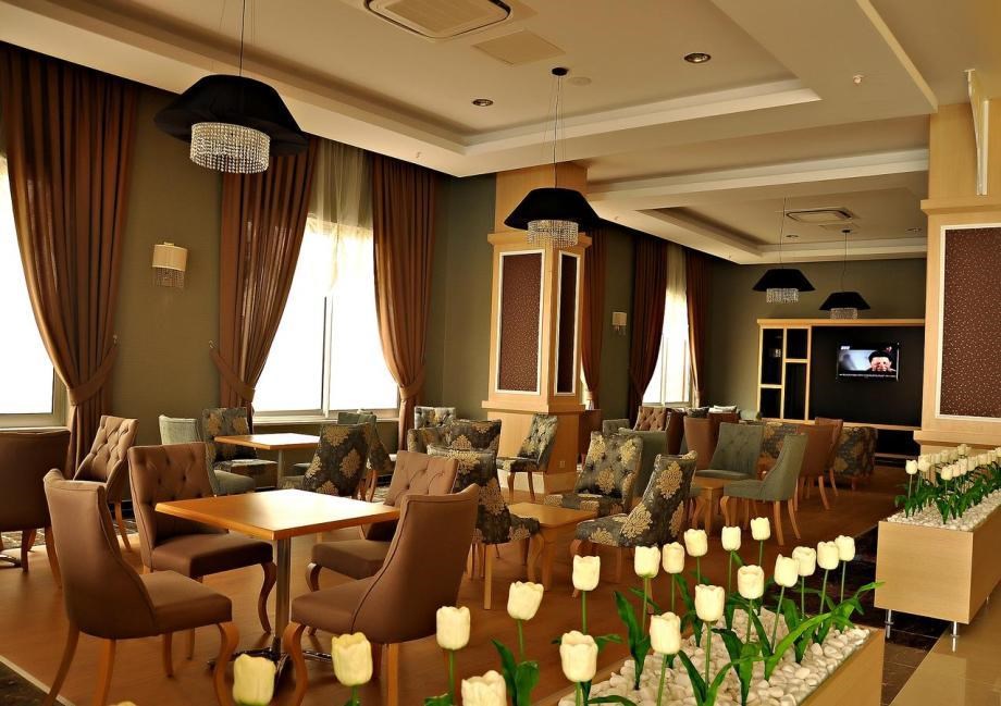 Merve Sun Hotel & Spa: Территория отеля