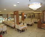 Grand Bayar Beach Hotel: Ресторан