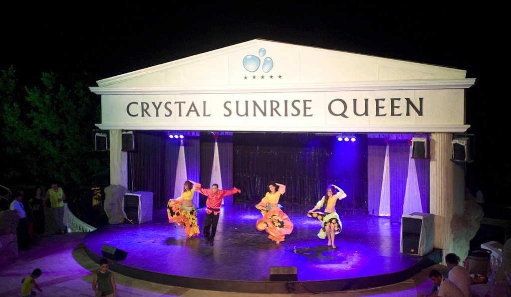 Crystal Sunrise Queen Luxury Resort & Spa