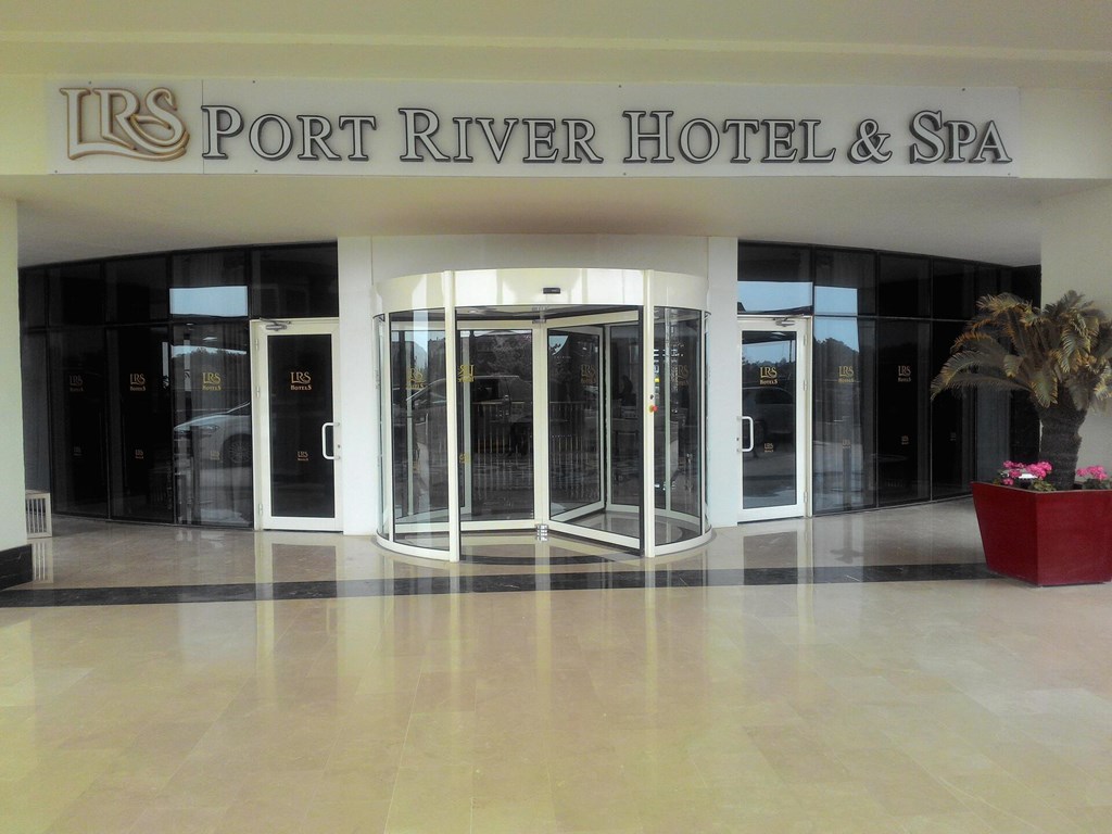 Port River Hotel & Spa