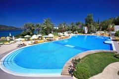 DoubleTree By Hilton Bodrum Isil Club Resort - photo 25