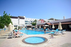 Tiana Beach Resort & Spa - photo 12