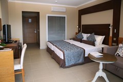 Delta Hotels By Marriott Bodrum: Номер Standard Sea View - photo 9