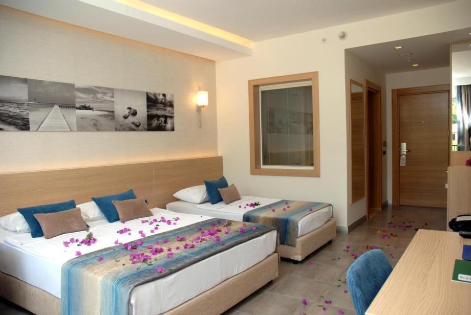 Kervansaray Hotel Marmaris: Номер  Hotel Standard Land View