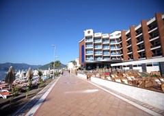 Mehtap Beach Hotel: Променад - photo 1