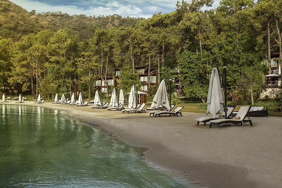 Club Prive By Rixos Gocek: Пляж для гостей вилл