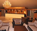 Aes Club Hotel: Ресепшен