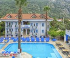 Akdeniz Beach Hotel: Территория отеля